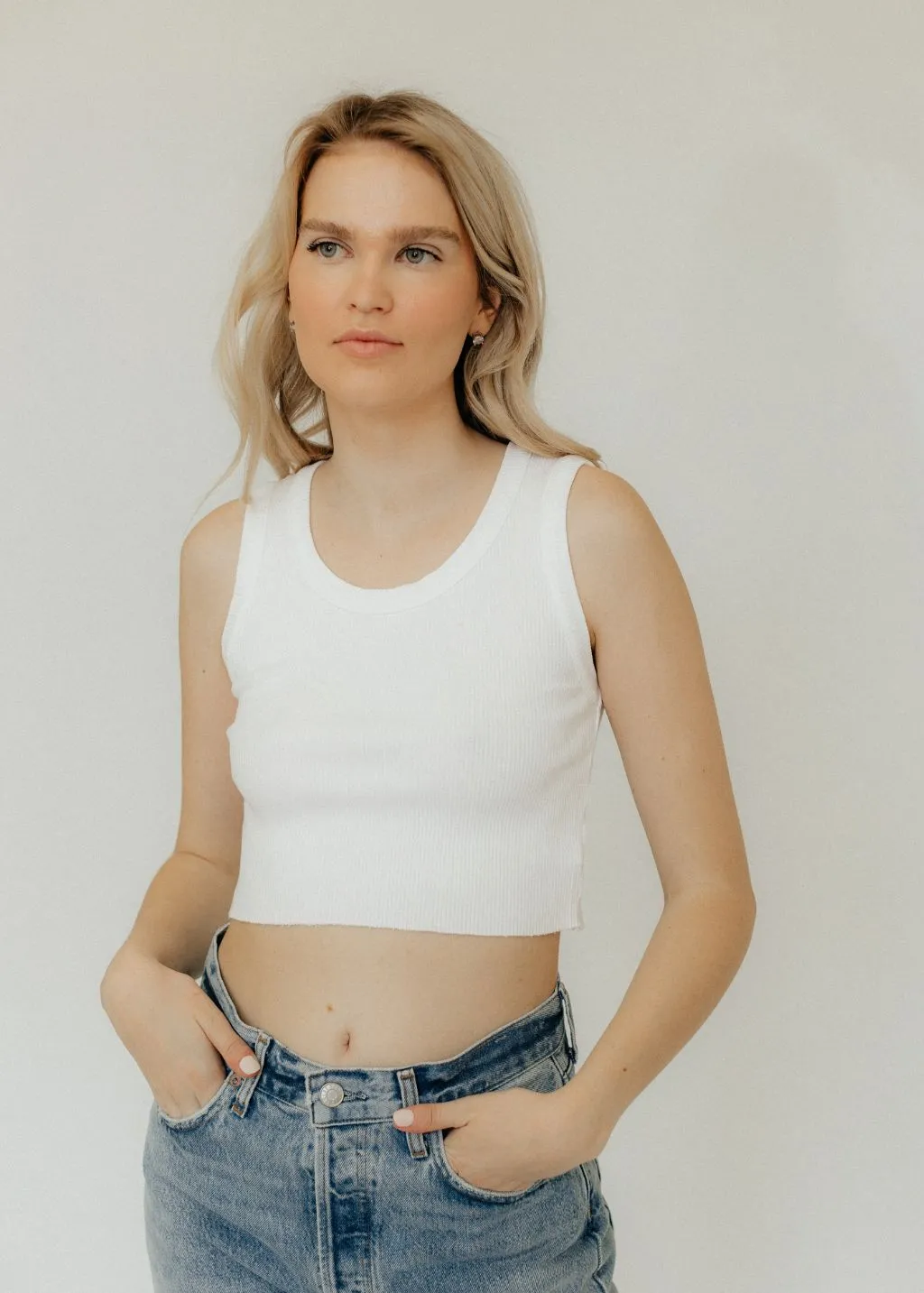 AGOLDE Cropped Poppy Tank in White