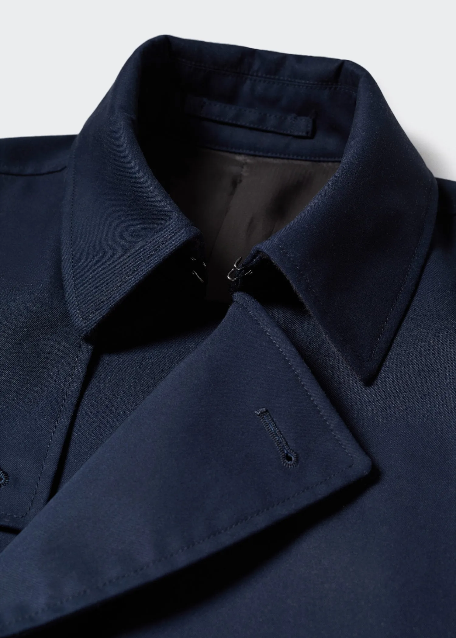 Classic water-repellent trench coat