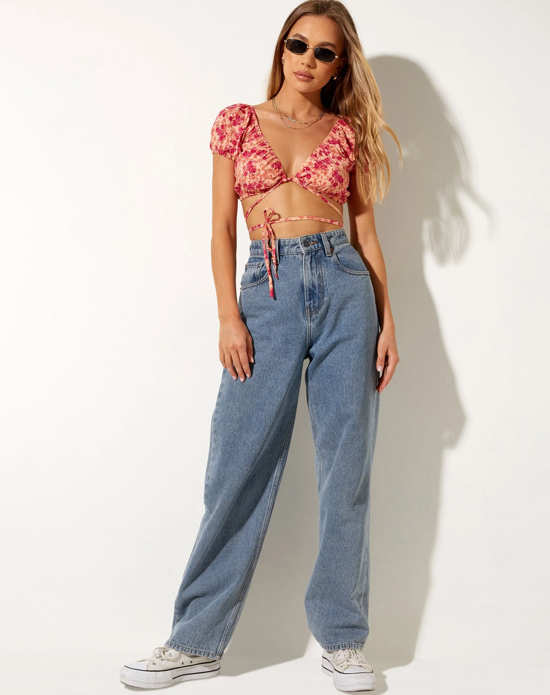 Jiena Crop Top in Dark Wild Flower Cantaloupe