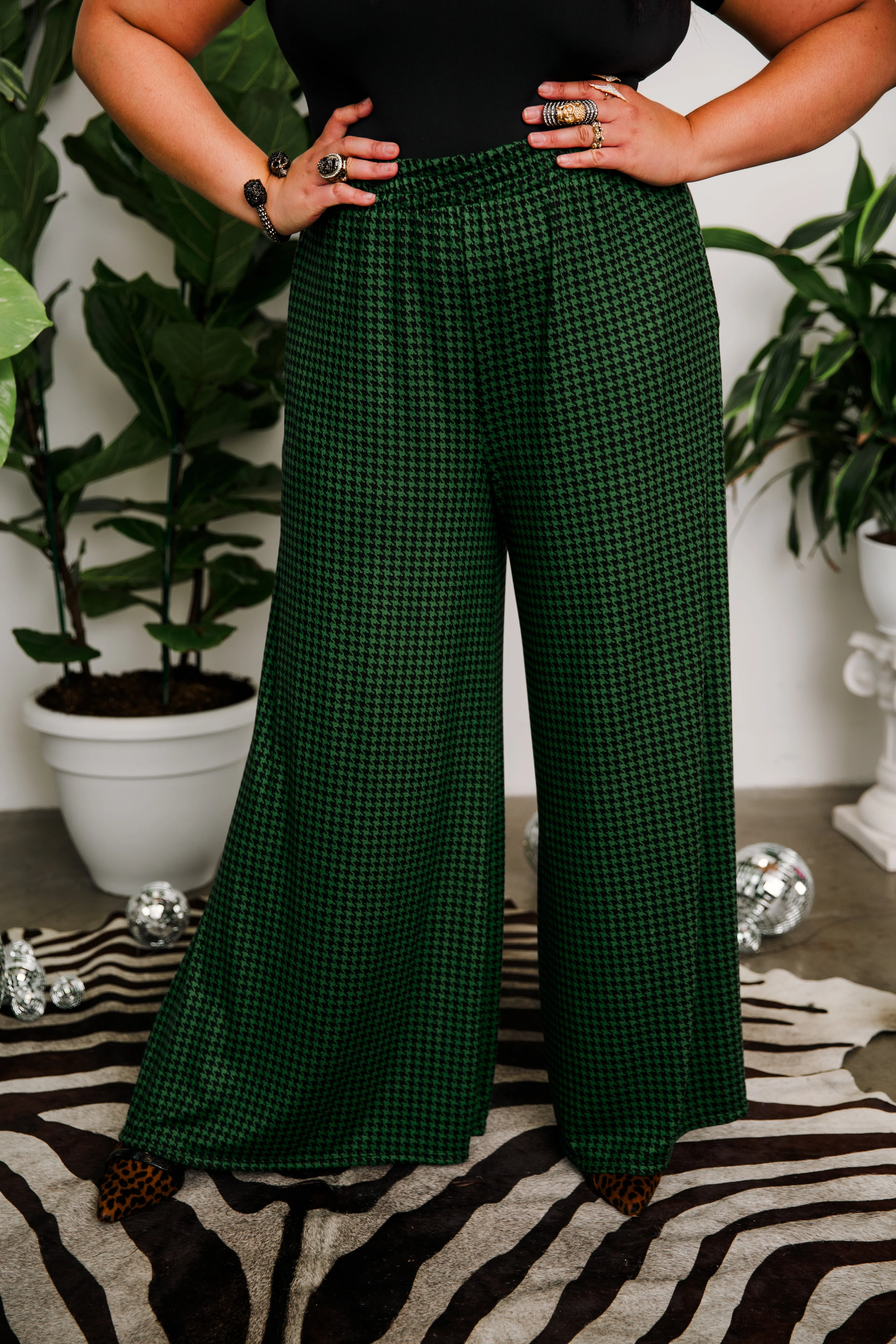 Muse Pants in “Houndstooth Green” Knit