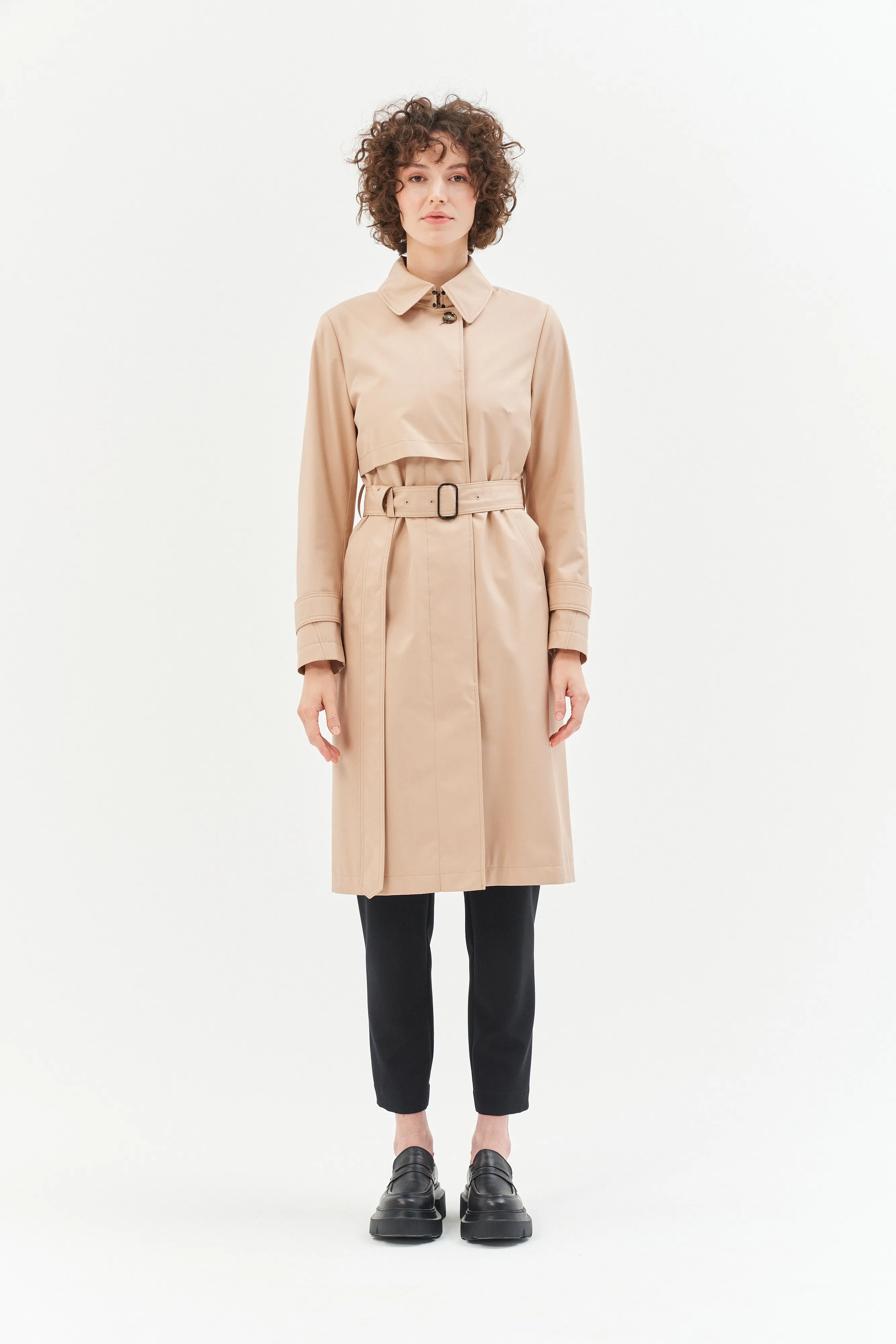 TIMELESS TRENCH COAT IN SAND